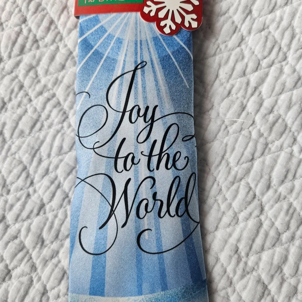 NEW WITH TAGS HOLIDAYS‎ Winter Wonderland  Joy to the World BlueNeck Tie